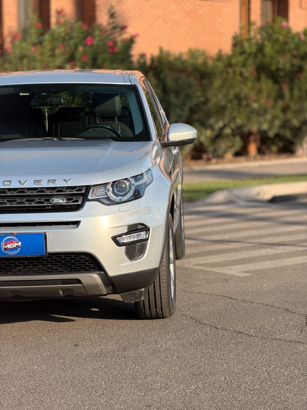 2026 LAND ROVER DISCOVERY SPORT - Miniatura 10