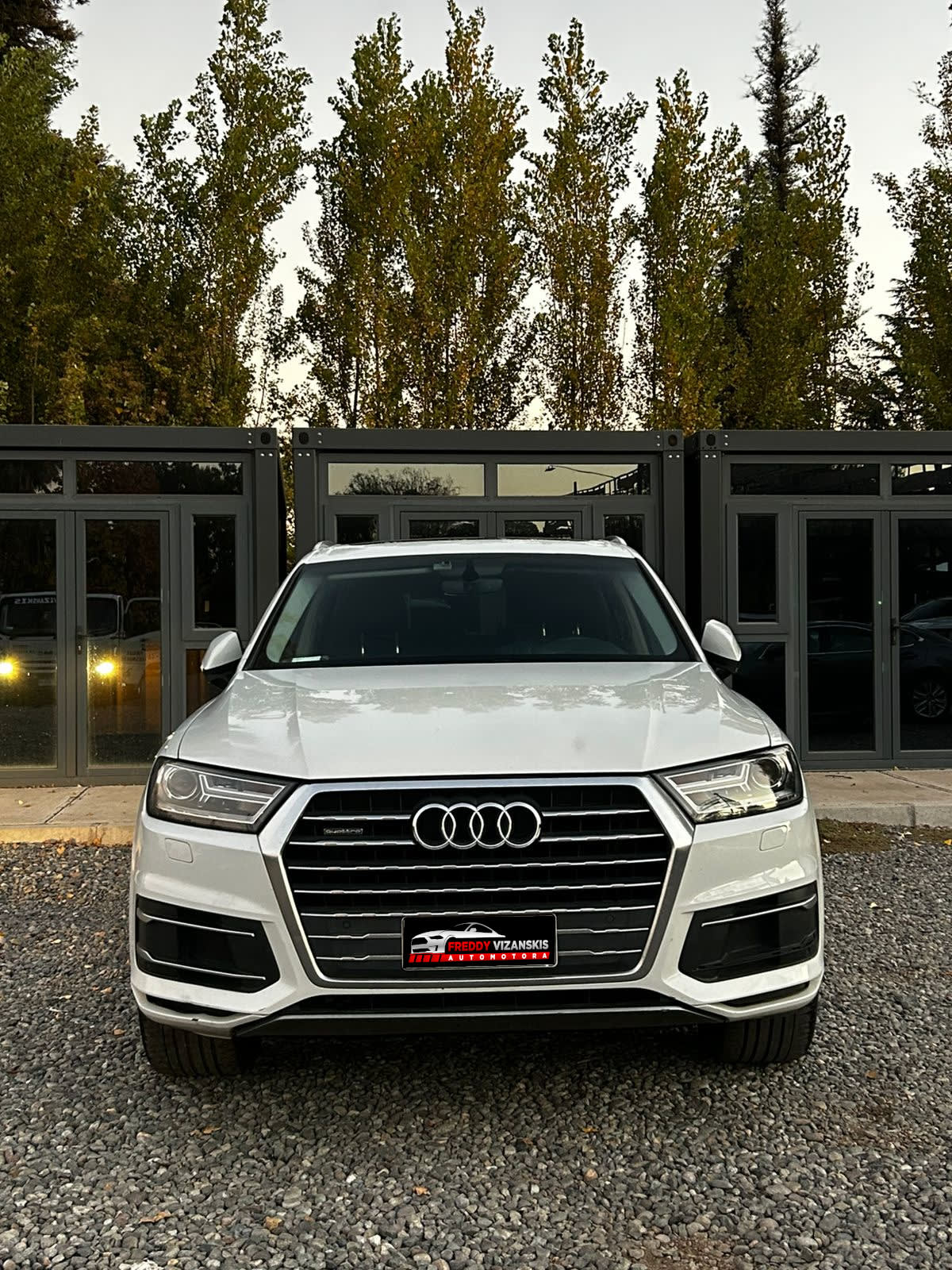 2017 Audi Q7 TFSI - Miniatura 2