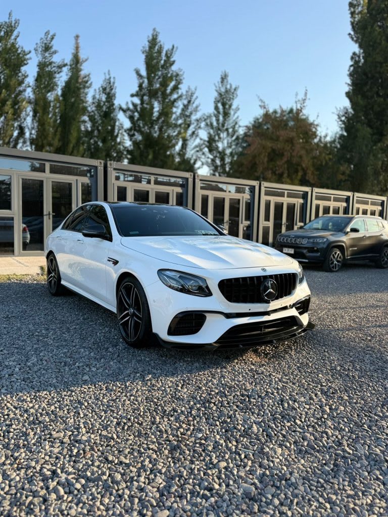 2019 Mercedes-Benz E63s AMG - Imagen 1