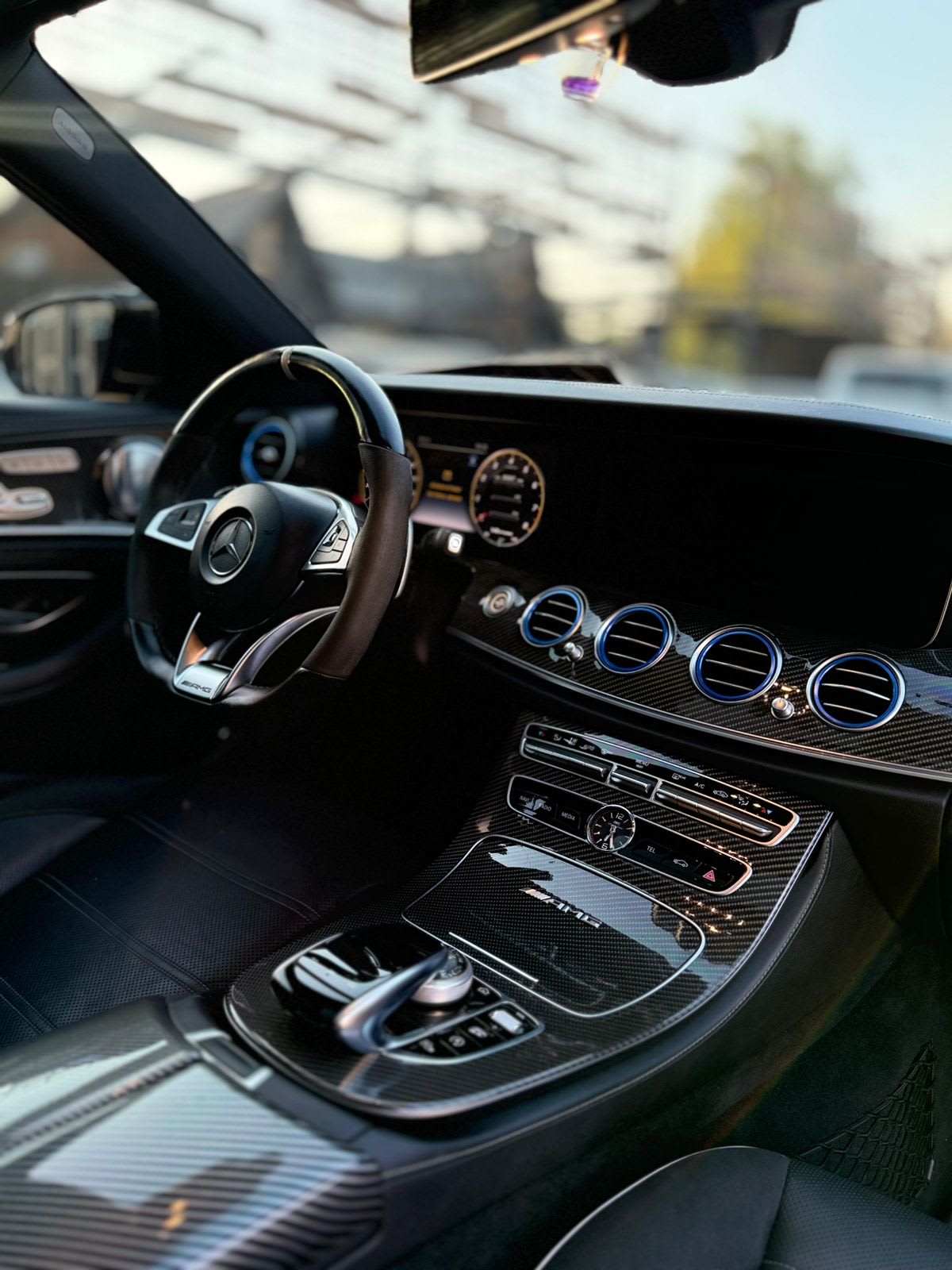 2019 Mercedes-Benz E63s AMG - Miniatura 4