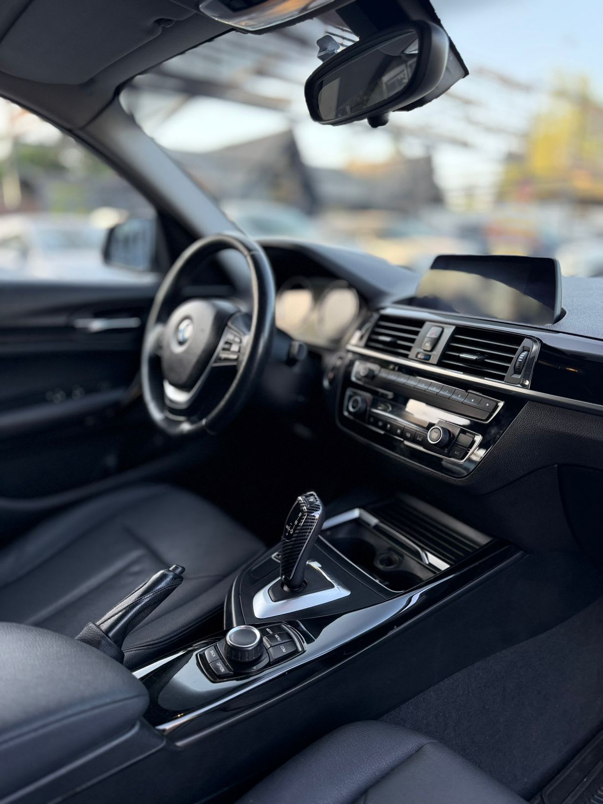 2018 BMW 118i LC - Miniatura 7