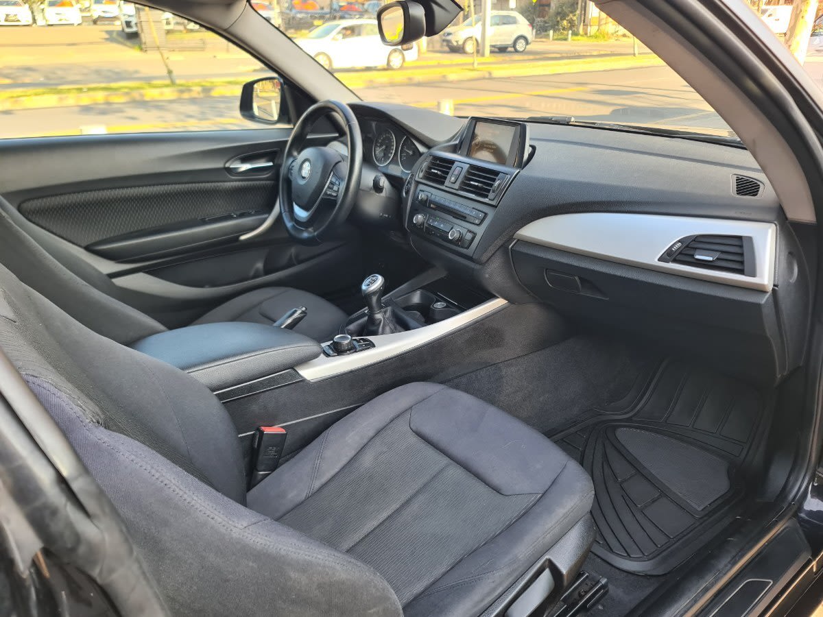 2014 BMW 116 1.6 Negro - Miniatura 10