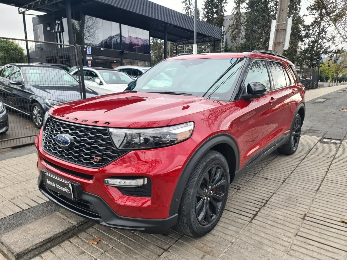 2021 Ford EXPLORER 3.0 Rojo - Miniatura 3