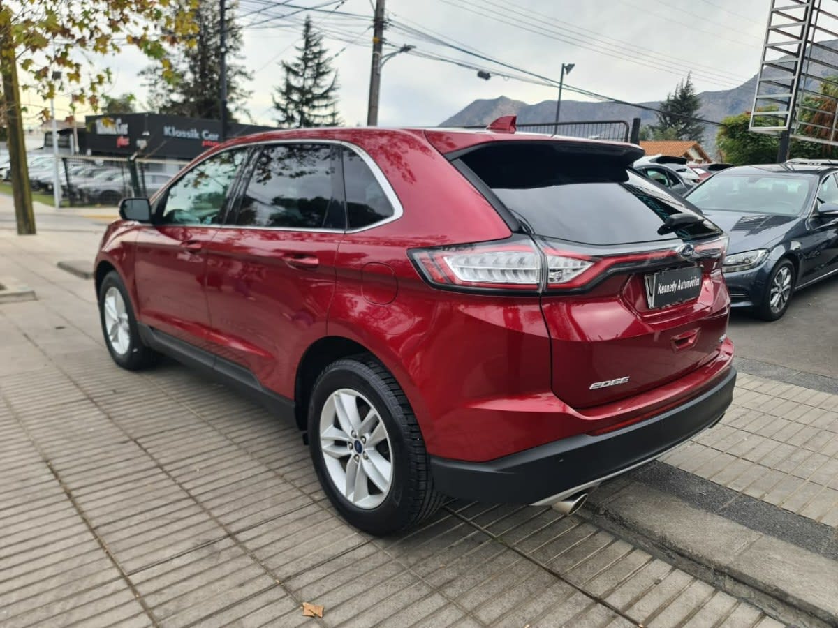 2019 Ford EDGE 3.5 Rojo - Miniatura 10