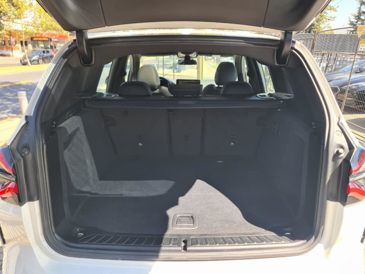 2022 BMW X3 2.0 Blanco - Miniatura 9