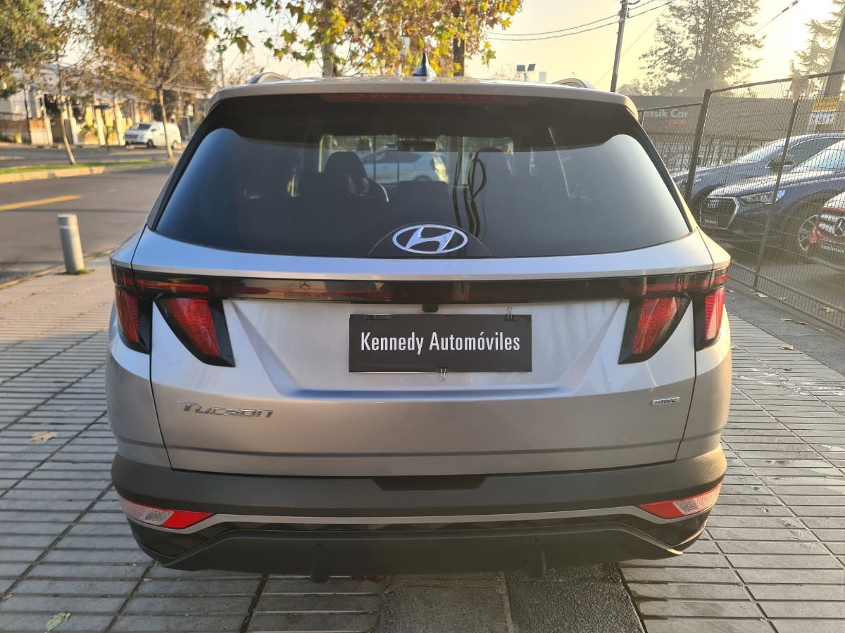 2022 Hyundai TUCSON 2.0 Plata - Miniatura 8