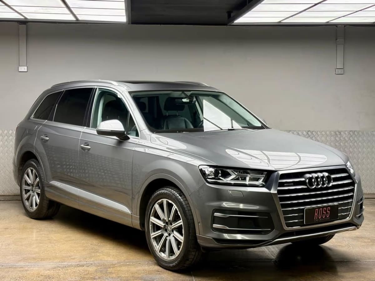 2018 Audi Q7 3.0 Gris - Imagen 1