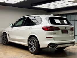 2019 BMW X5 3.0 Blanco - Miniatura 10