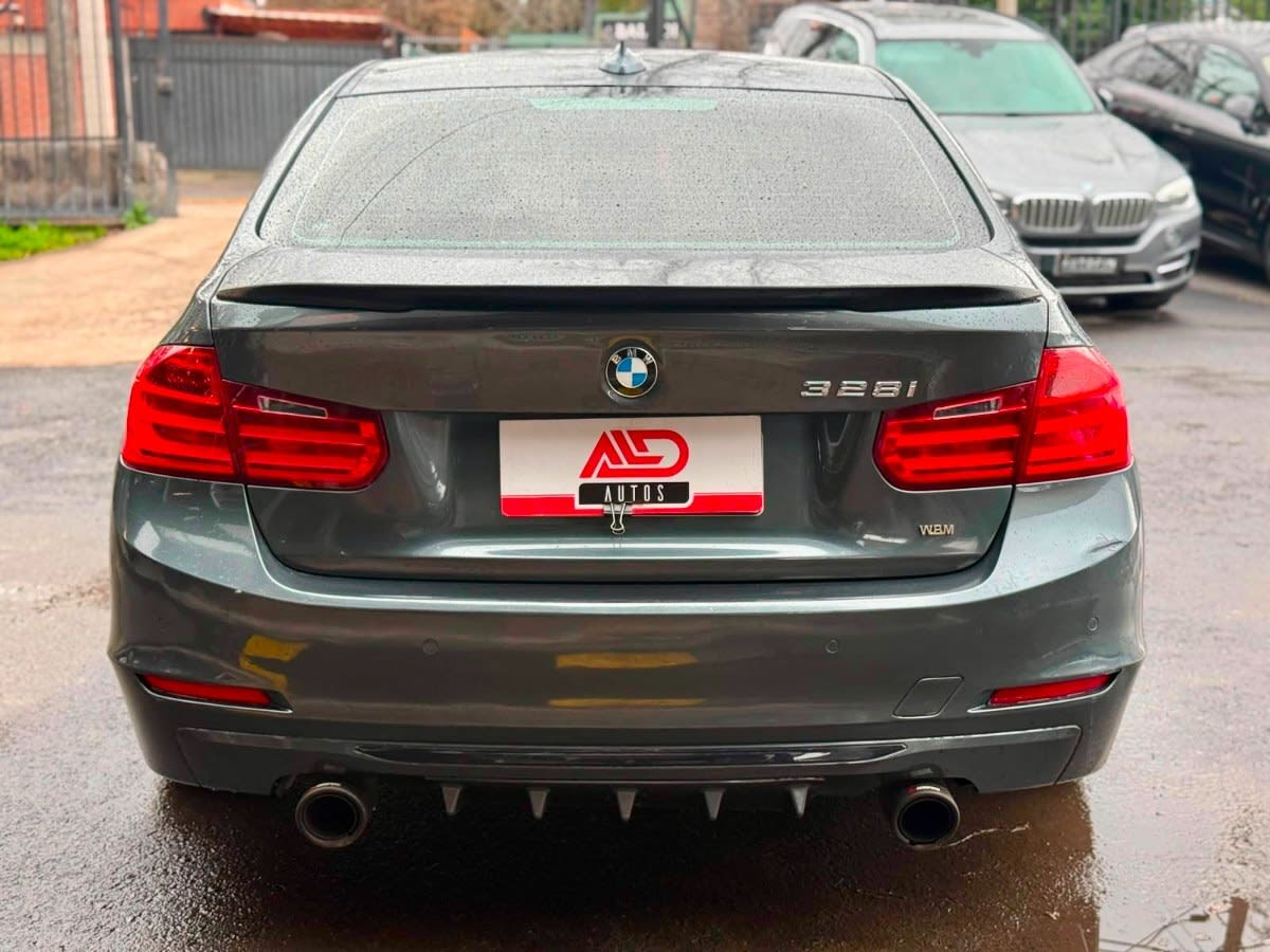 2014 BMW 328 SPORT - Miniatura 8