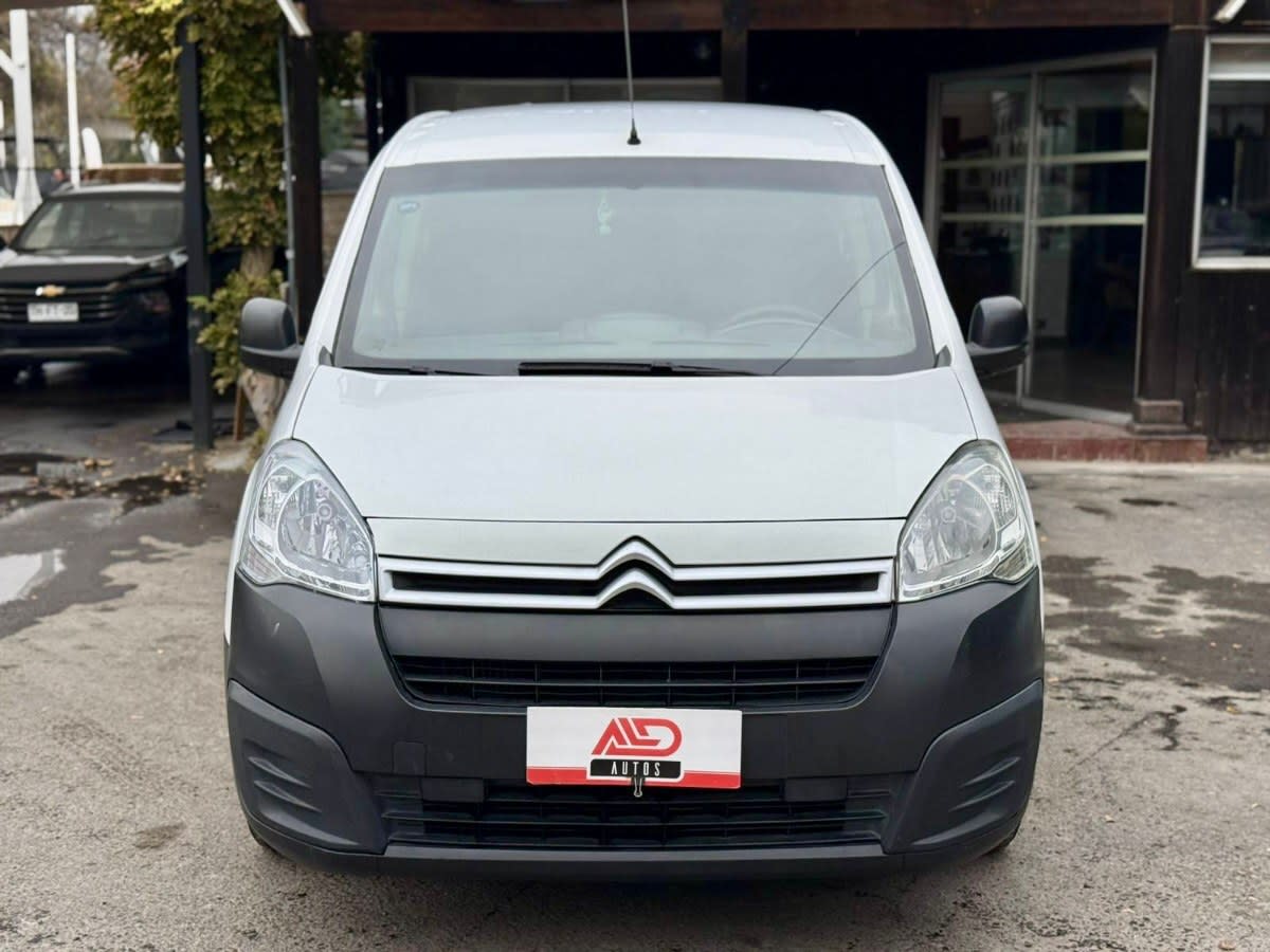2018 Citroën BERLINGO HDI Blanco - Miniatura 5