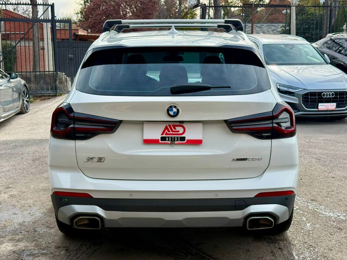 2022 BMW X3 20D Blanco - Miniatura 8