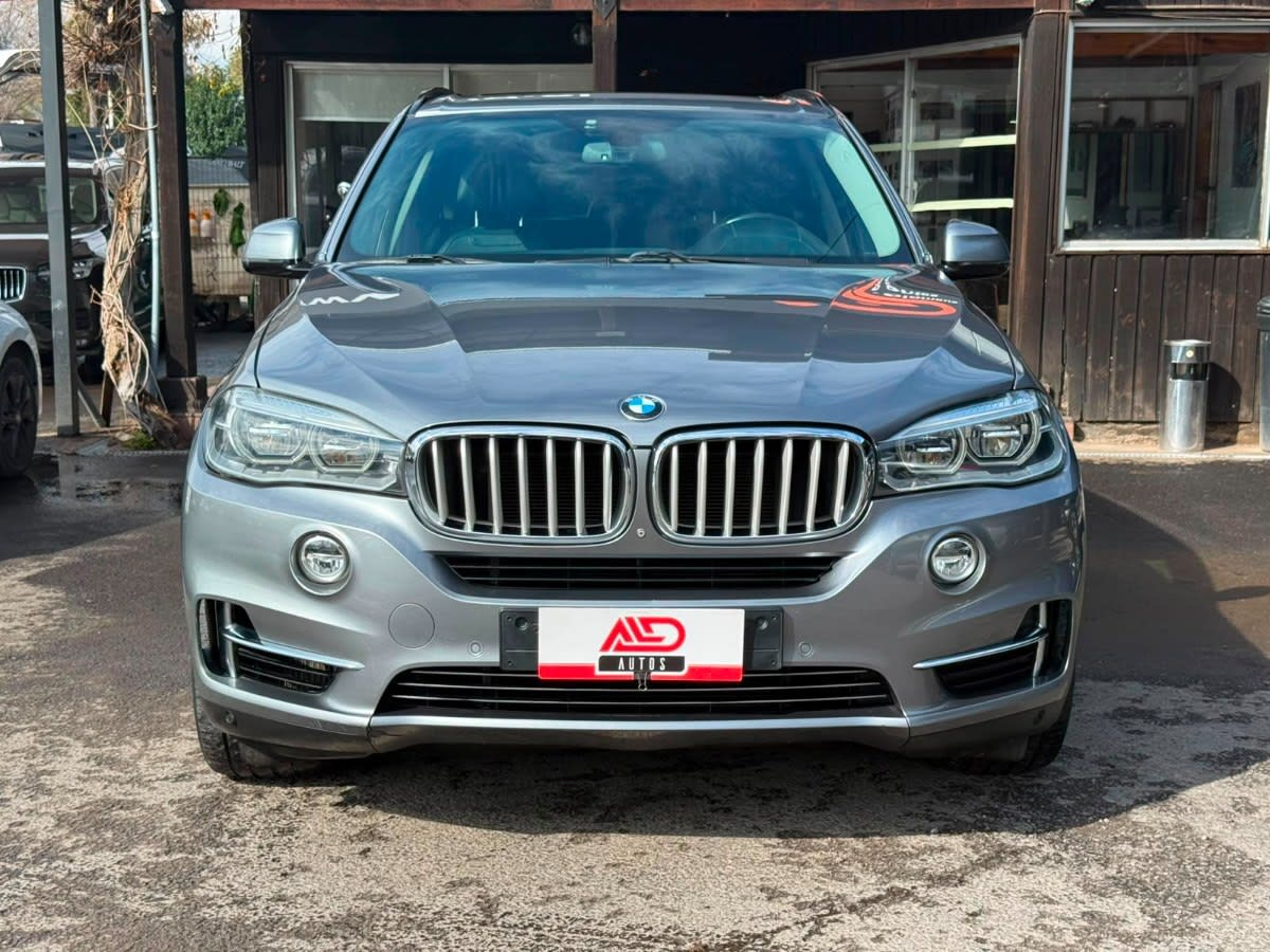 2016 BMW X5 50I Gris - Miniatura 5