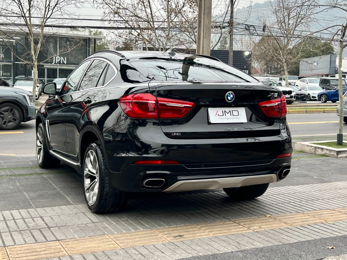 2018 BMW X6 35I Negro - Miniatura 4