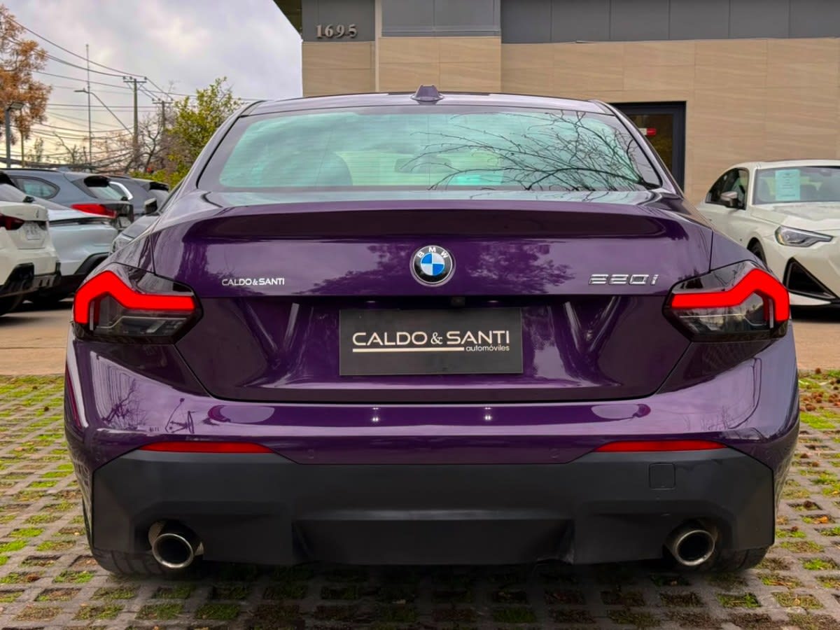 2024 BMW 220I COUPE MORADO - Miniatura 4