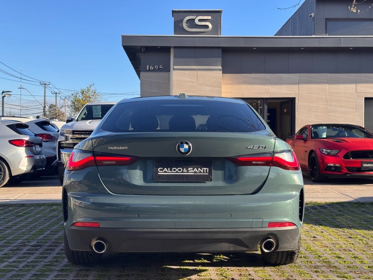 2026 BMW 420I GRAN Verde - Miniatura 4