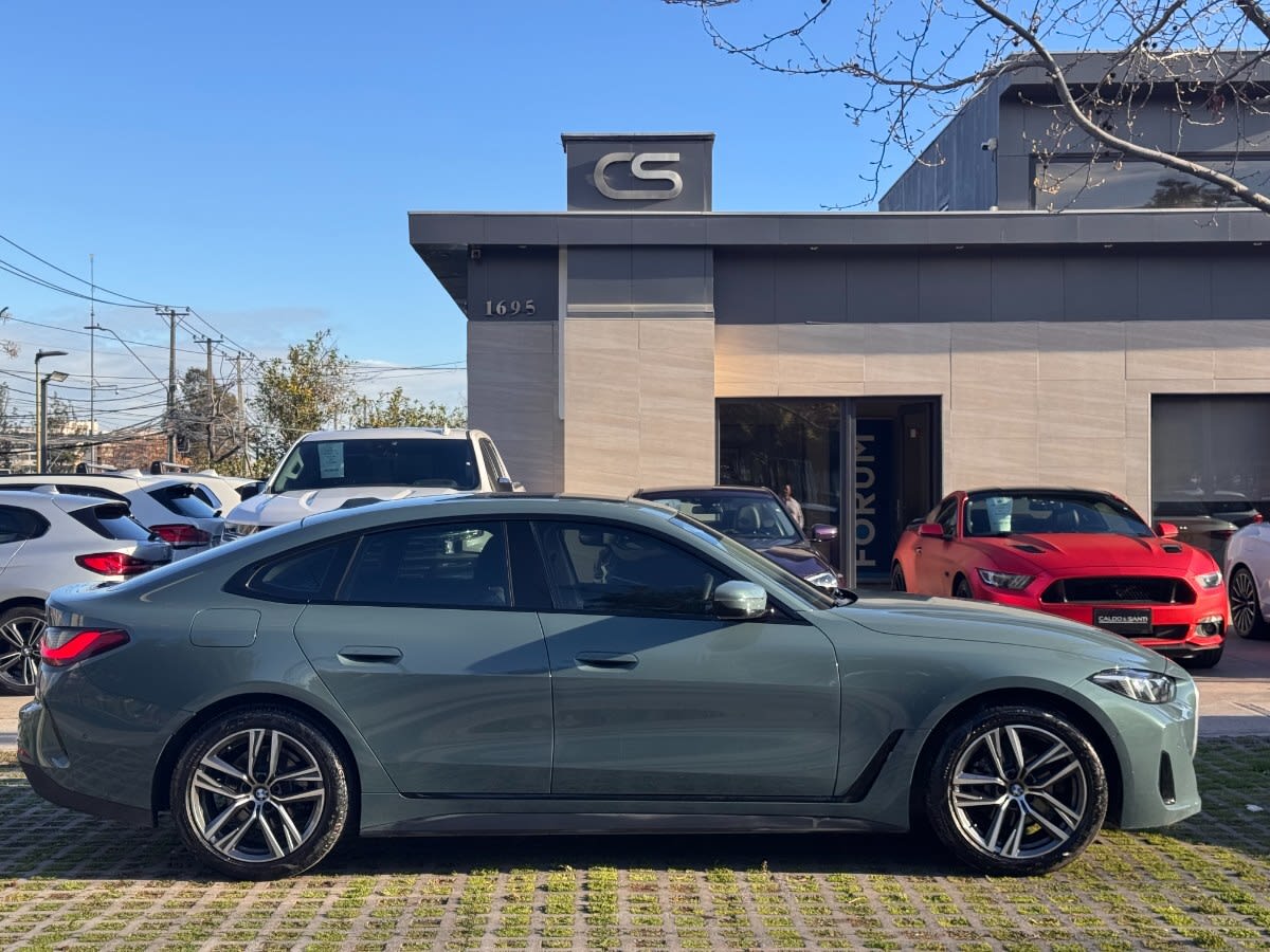 2026 BMW 420I GRAN Verde - Miniatura 6