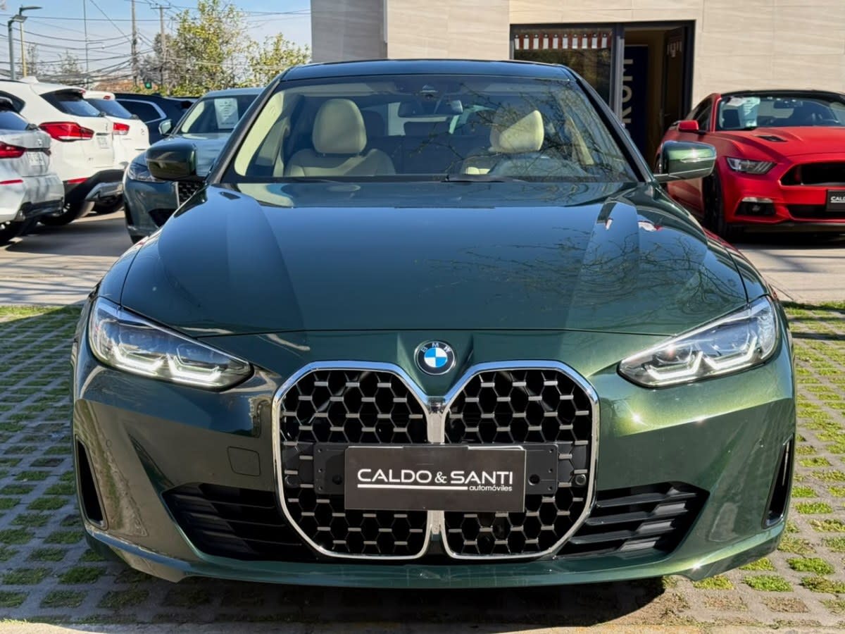 2023 BMW 420I GRAND Verde - Miniatura 8