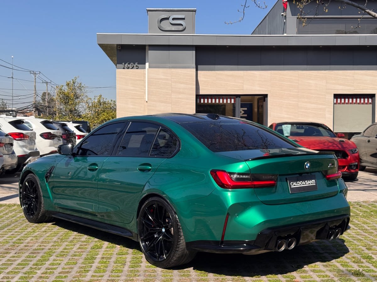 2023 BMW M3 COMPETITION Verde - Miniatura 3