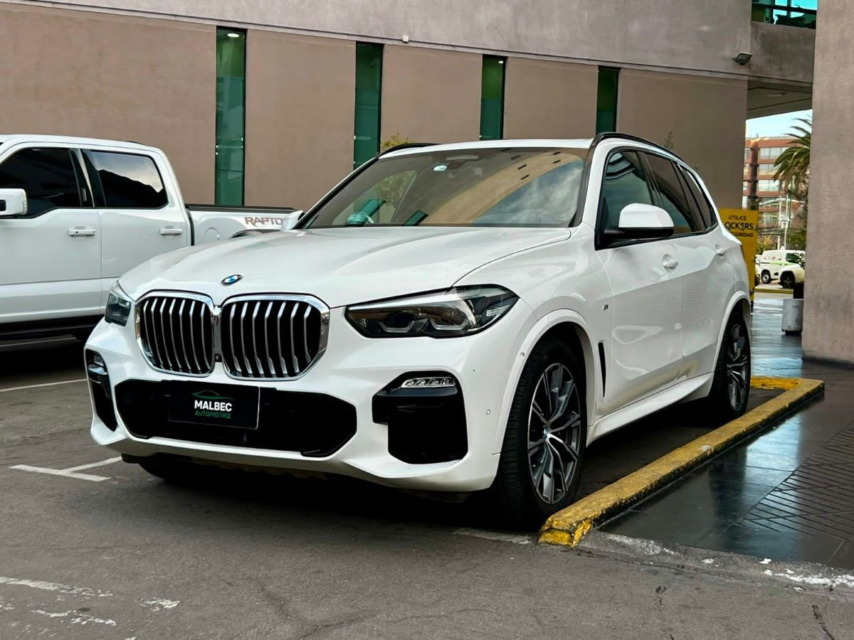 2021 BMW X5 M Blanco - Miniatura 5