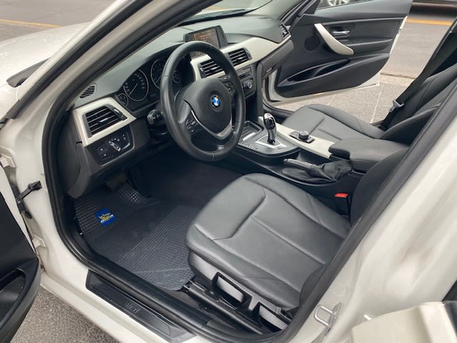 2014 BMW 316I Luxury Blanco - Miniatura 9