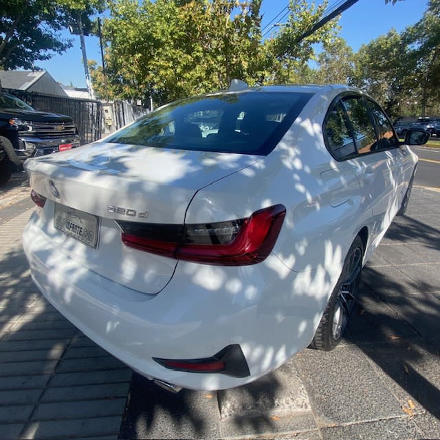 2022 BMW 320D Diesel Blanco - Miniatura 2