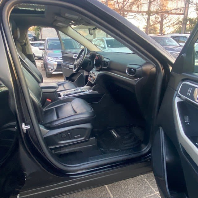 2025 Ford Explorer Limited - Miniatura 8