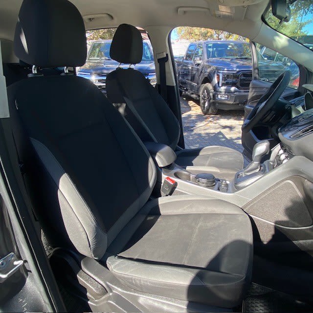 2013 Ford ESCAPE 2.5 Gris - Miniatura 9