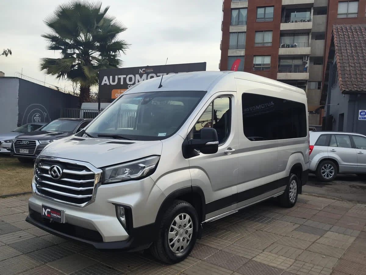 2024 MAXUS Deliver 9 2.0 Plata - Miniatura 4