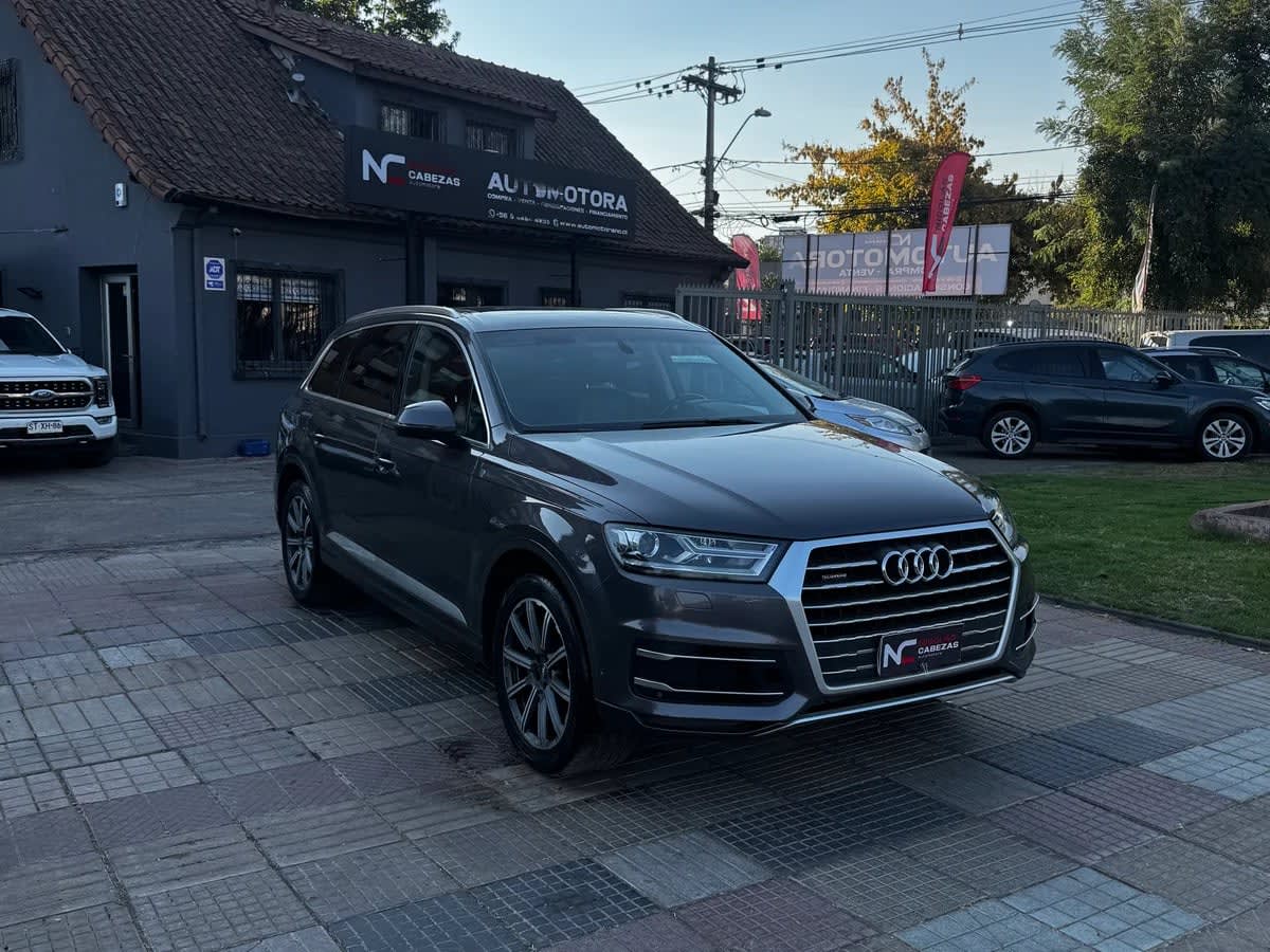 2019 Audi Q7 Gris - Imagen 1