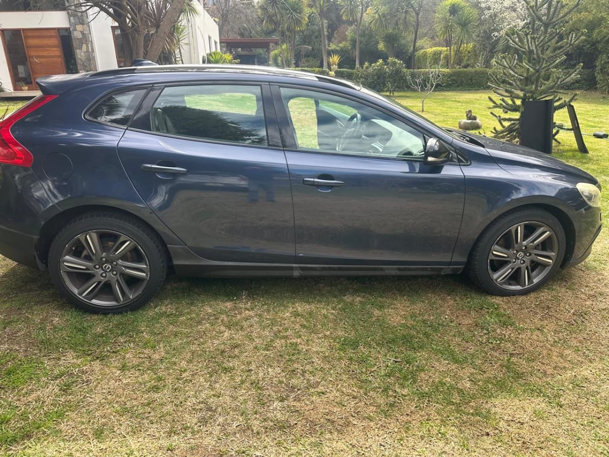 2015 Volvo V40 T5 Gris - Miniatura 5