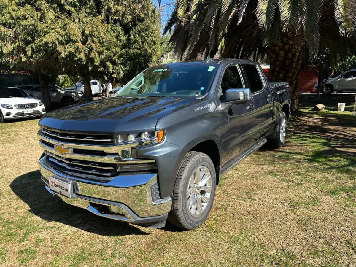 2020 Chevrolet Silverado LTZ Gris - Imagen 1