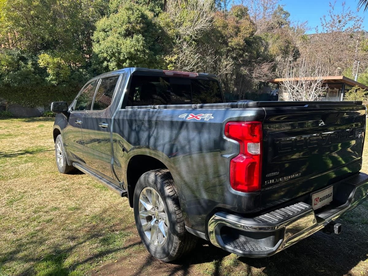 2020 Chevrolet Silverado LTZ Gris - Miniatura 10
