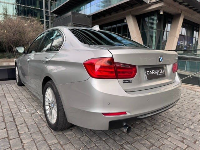 2013 BMW 316 LUXURY Gris - Miniatura 6
