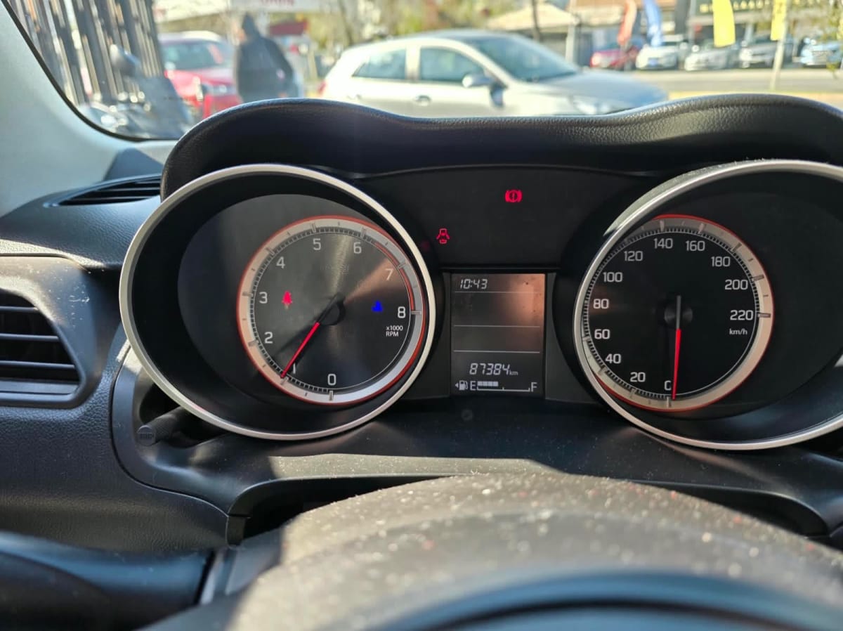 2021 Suzuki SWIFT GLS - Miniatura 10