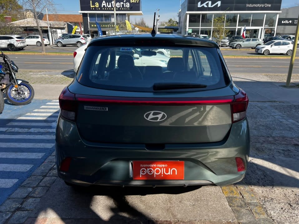 2025 Hyundai GRAND I10 - Miniatura 5