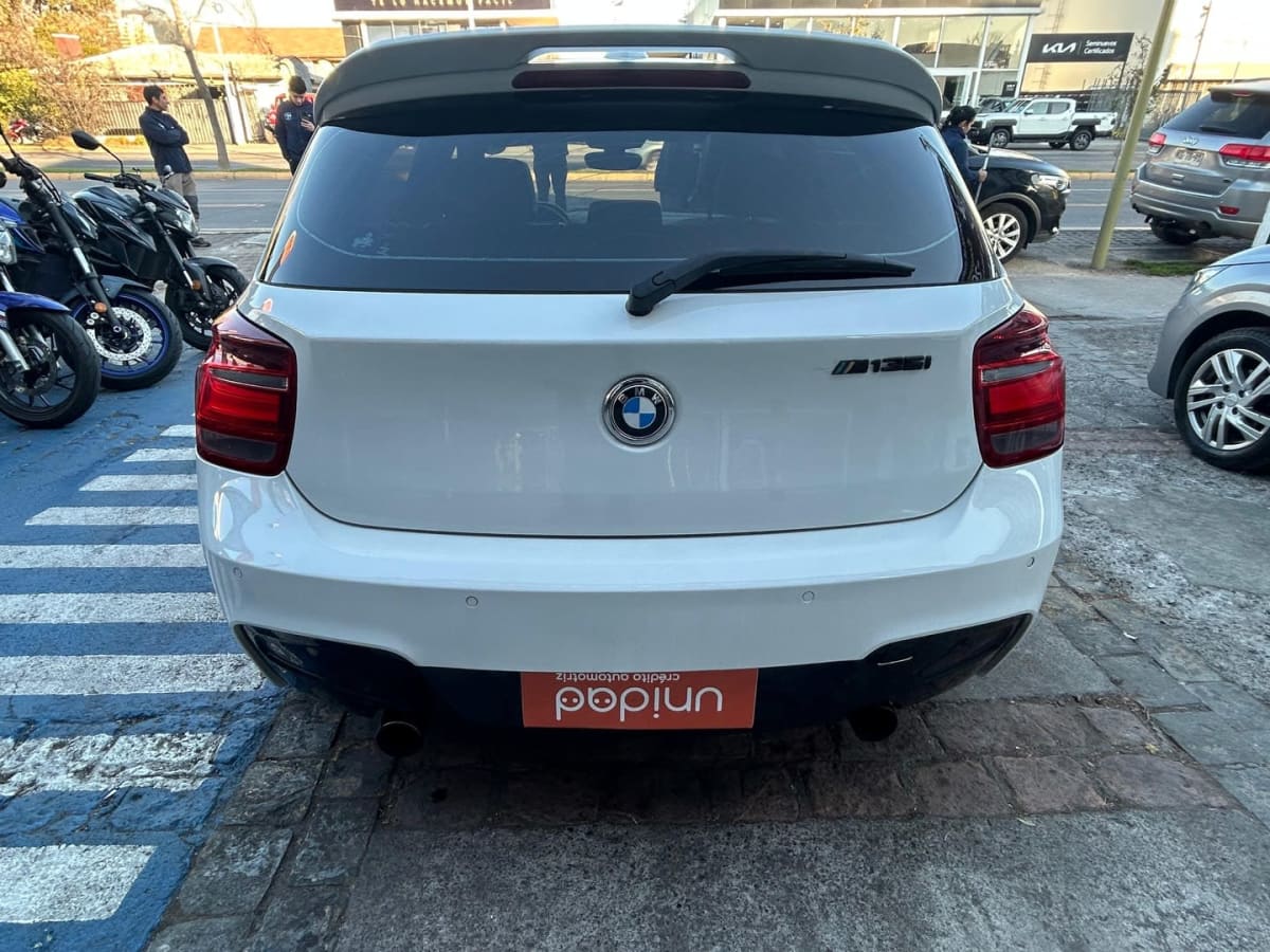 2016 BMW 135I M - Miniatura 5