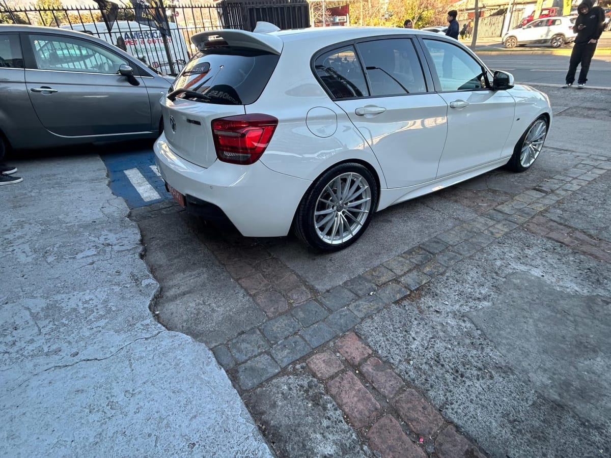 2016 BMW 135I M - Miniatura 6