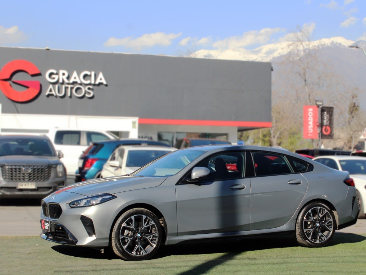 2026 BMW 220 GRAN Gris - Imagen 1
