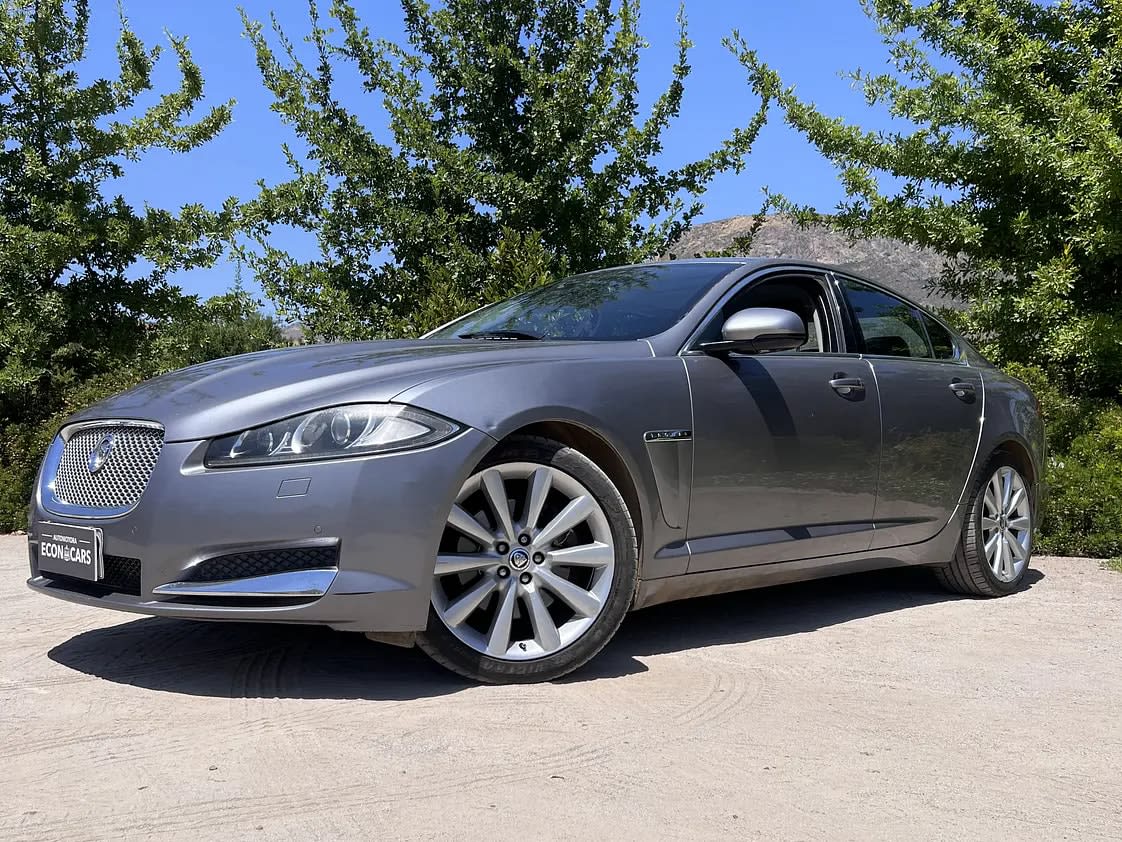 2013 Jaguar XF 3.0 - Miniatura 10