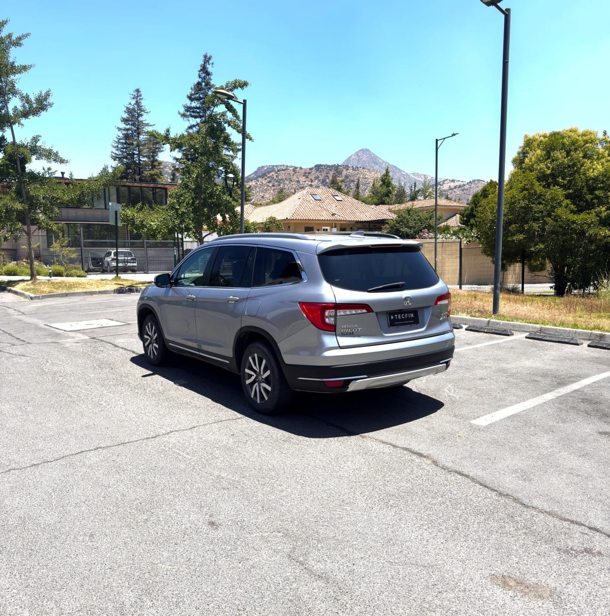 2022 Honda Pilot TOURING Plata - Miniatura 7