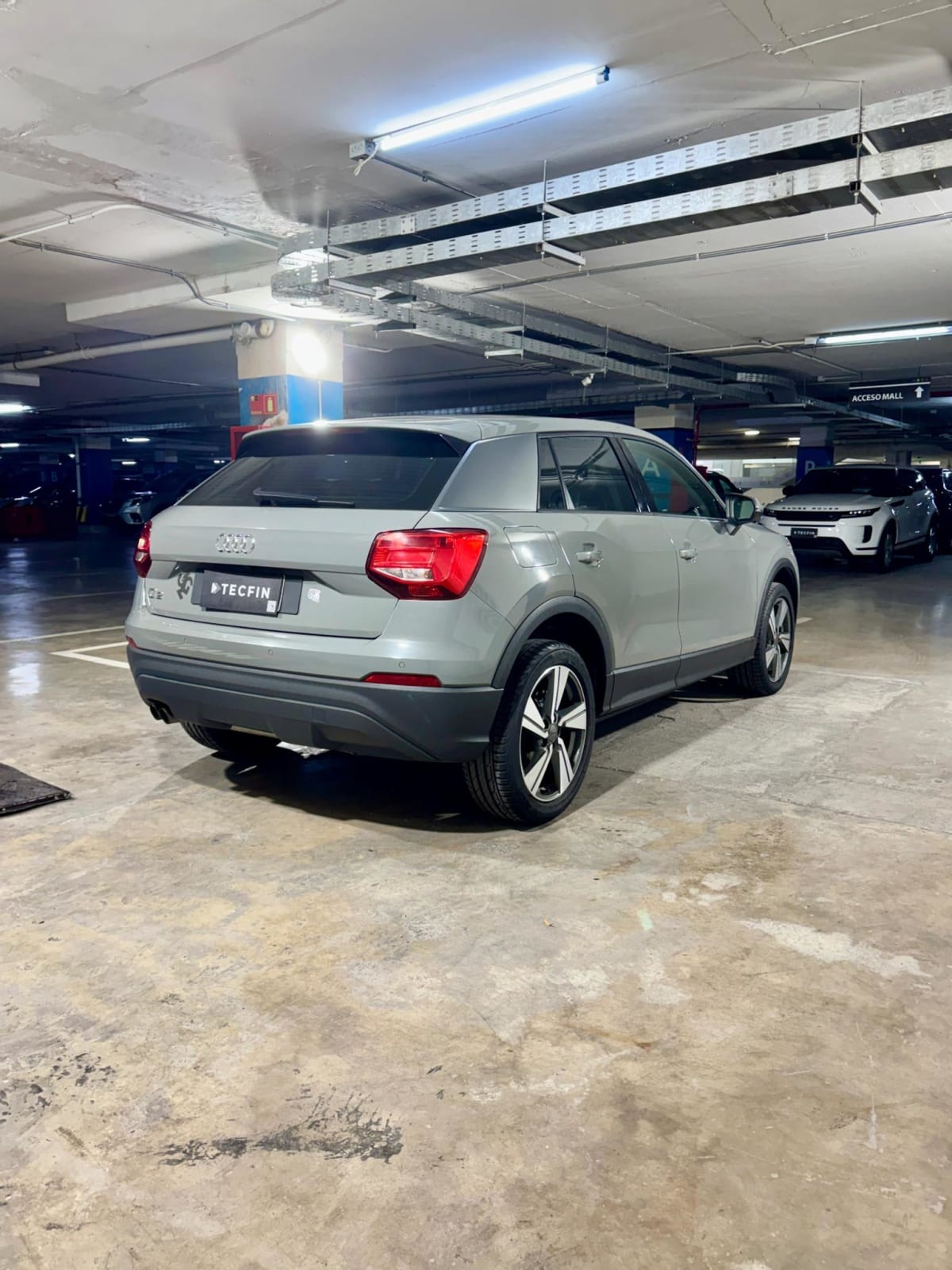 2019 Audi Q2 TFSI Gris - Miniatura 9