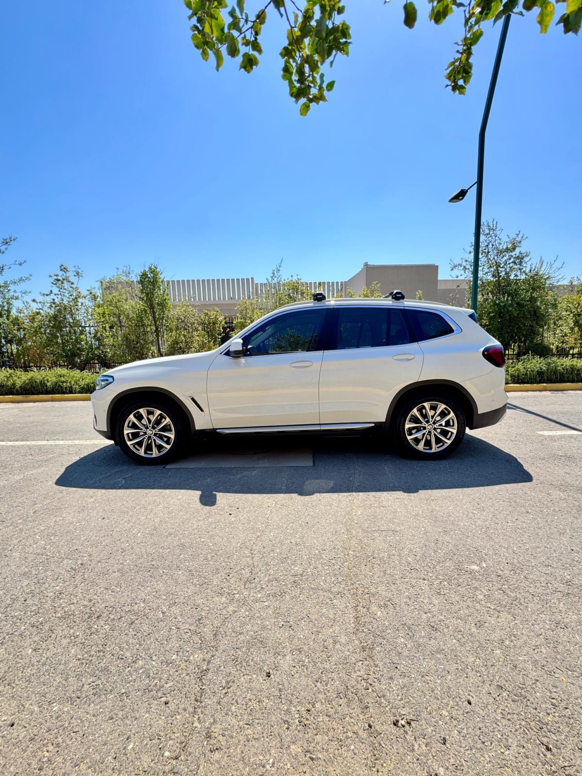 2022 BMW X3 XDRIVE 20D 2.0D Blanco - Miniatura 5