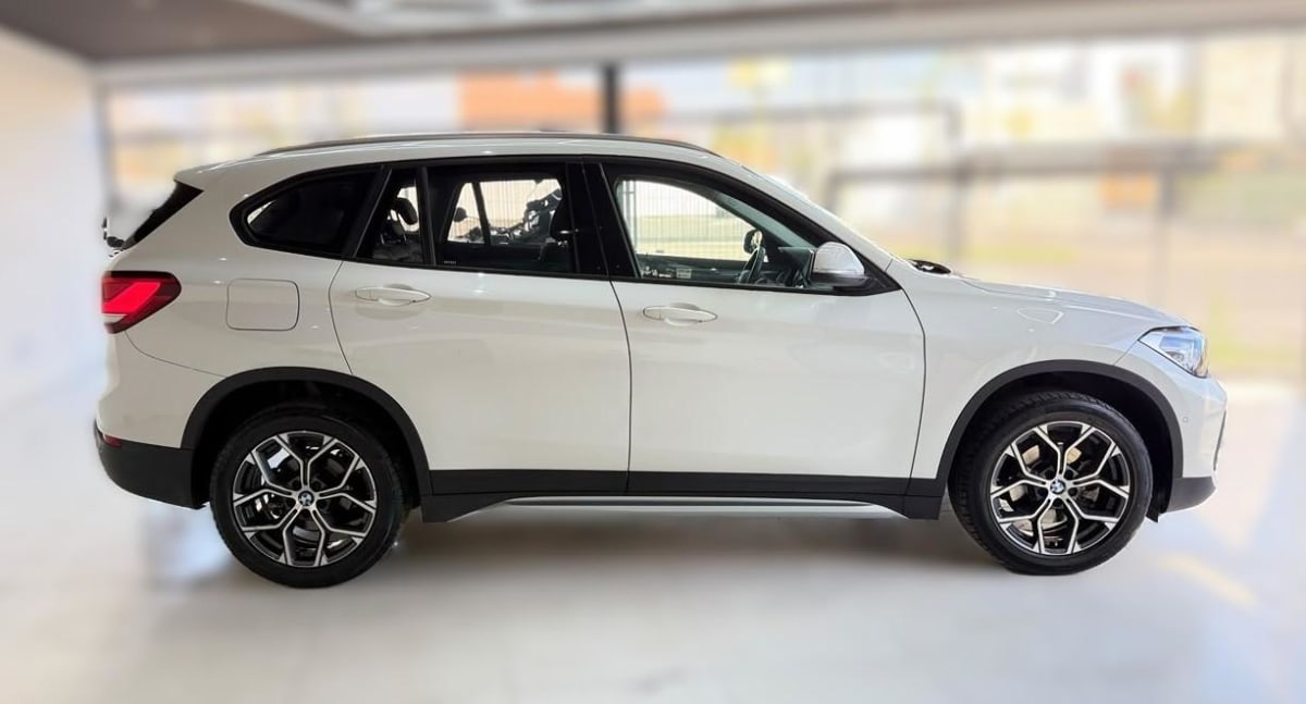 2022 BMW X1 SDRIVE DIESEL 2.0 Blanco - Miniatura 4