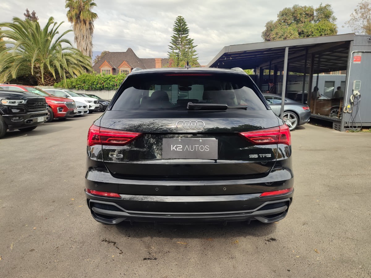 2025 AUDI Q3 SPORT - Miniatura 10