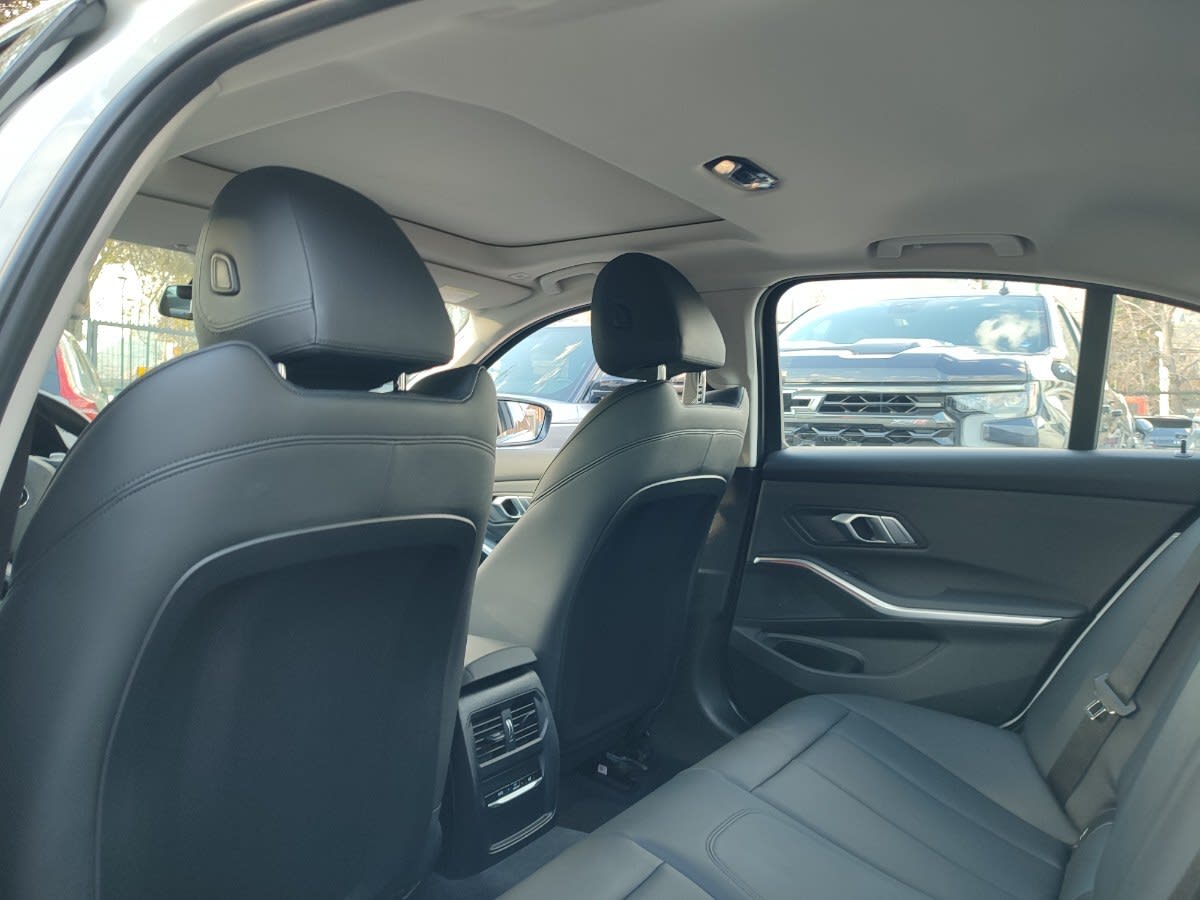 2022 BMW 320D SPORT - Miniatura 9