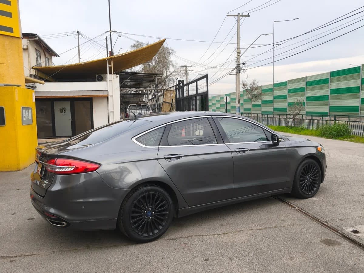 2018 Ford FUSION 2.0 Gris - Miniatura 7