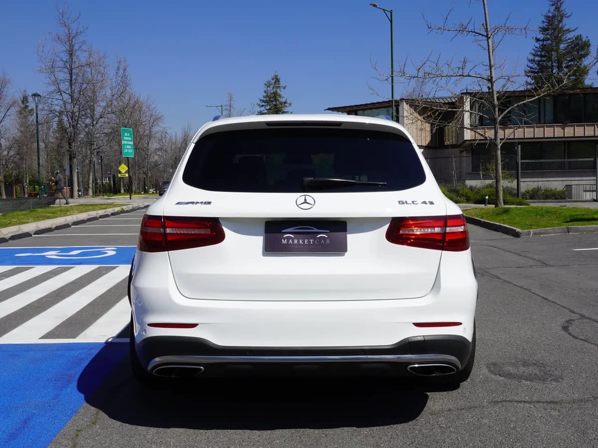 2018 Mercedes-Benz Glc 43 Amg AMG Blanco - Miniatura 6