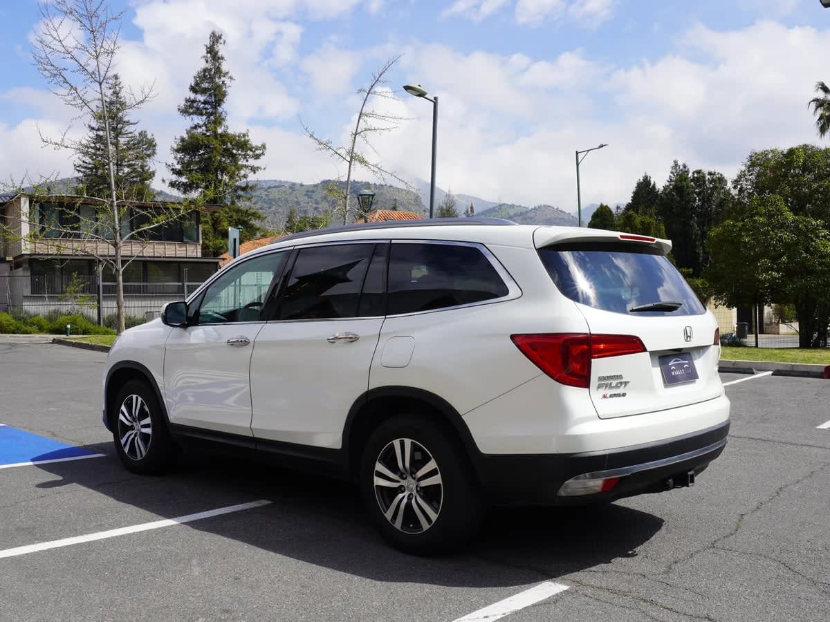 2018 Honda Pilot 2024.11.0 Blanco ubicación - Miniatura 7