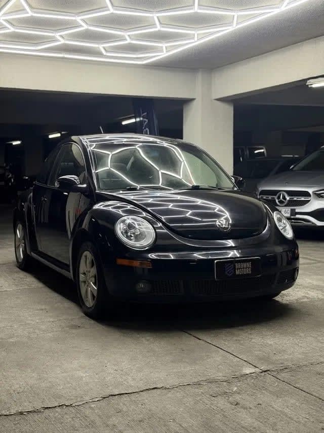 2010 Volkswagen Beetle 2.0 Aut 2.0T Negro - Imagen 1
