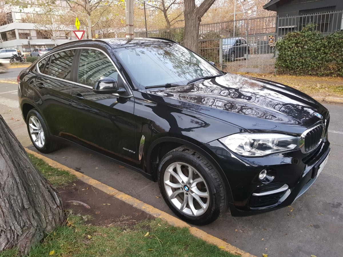 2018 BMW X6 30d - Miniatura 5